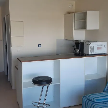 Apartment Avec Balcon A La Rochelle, Pres Du Port Et De La - Fr-1-551-10 La Rochelle (Charente-Maritime)